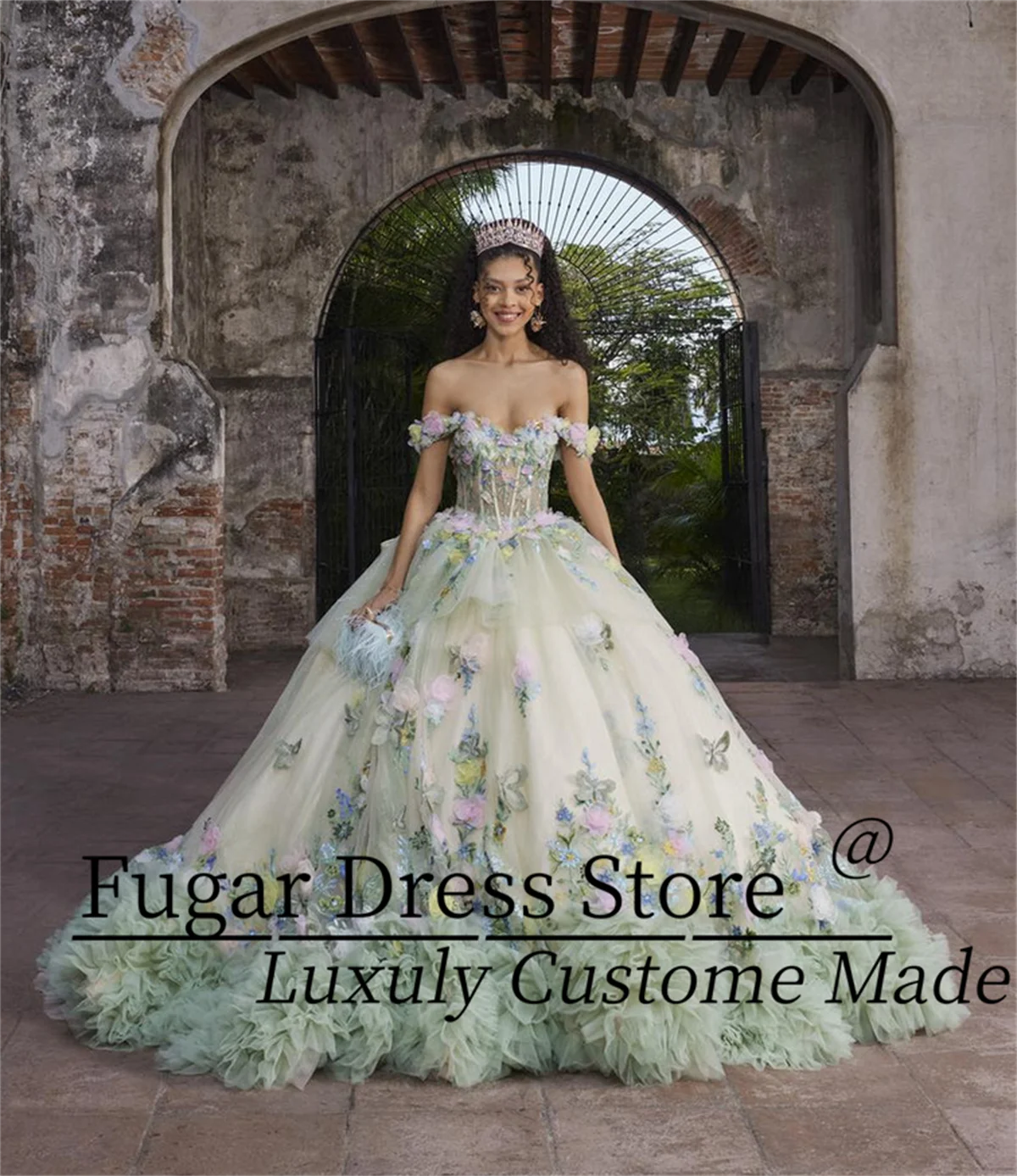 Customized Sweetheart Collar Quinceanera Dresses Transparent Stiff Yarn Floral Embroidery  Ball Gowns Vestidos de 15 quinceañer