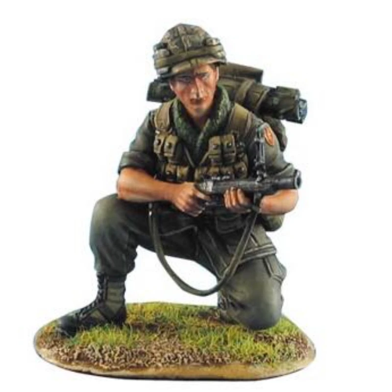 

1:35 Die-cast Resin Figure Model Assembling Kit Soldier Model Toys Unpainted Free Shipping