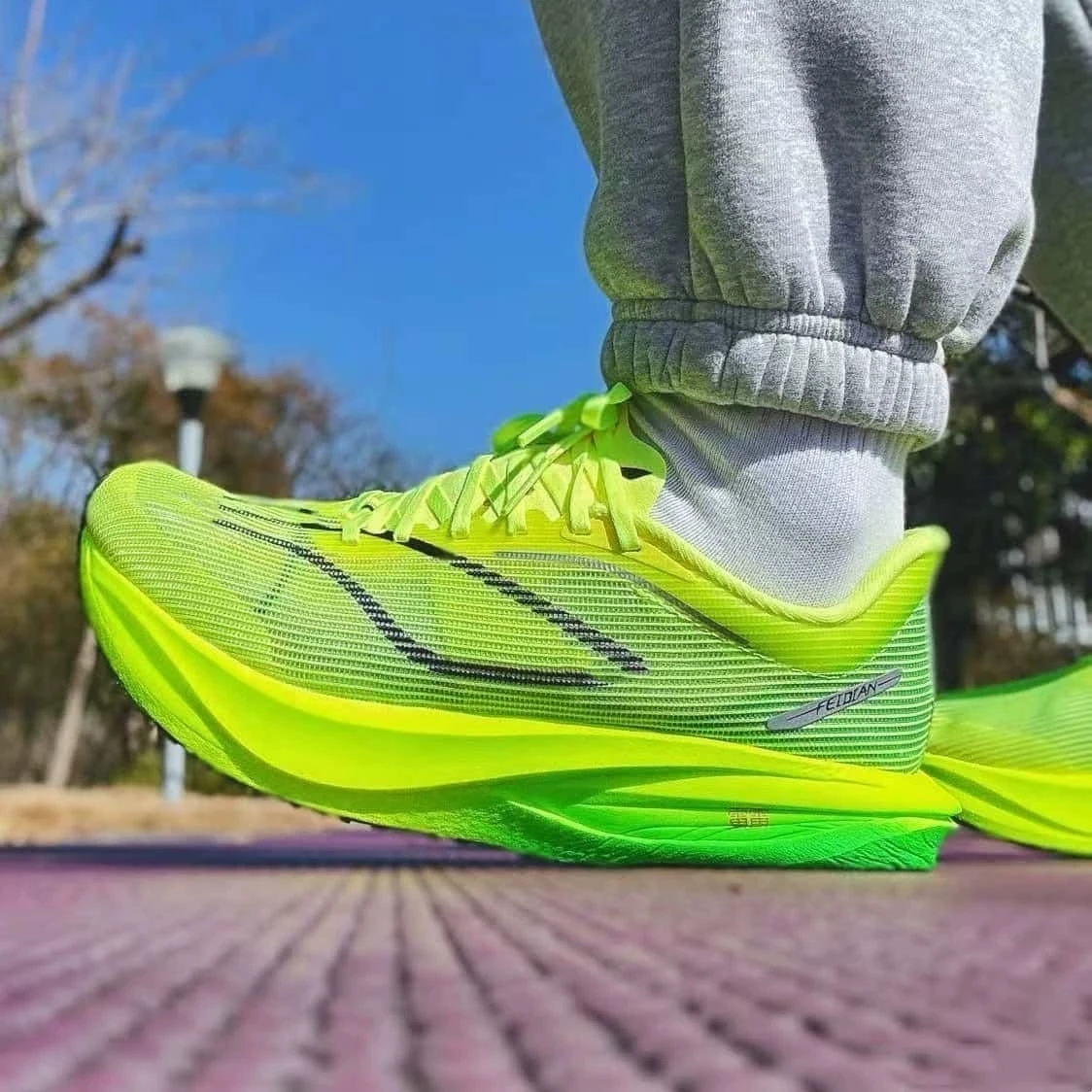 

Marathon Running oes Fly 5 Clenger ex Carbon Plate Cetition Profional Sports oes Breathable Lightwe...
