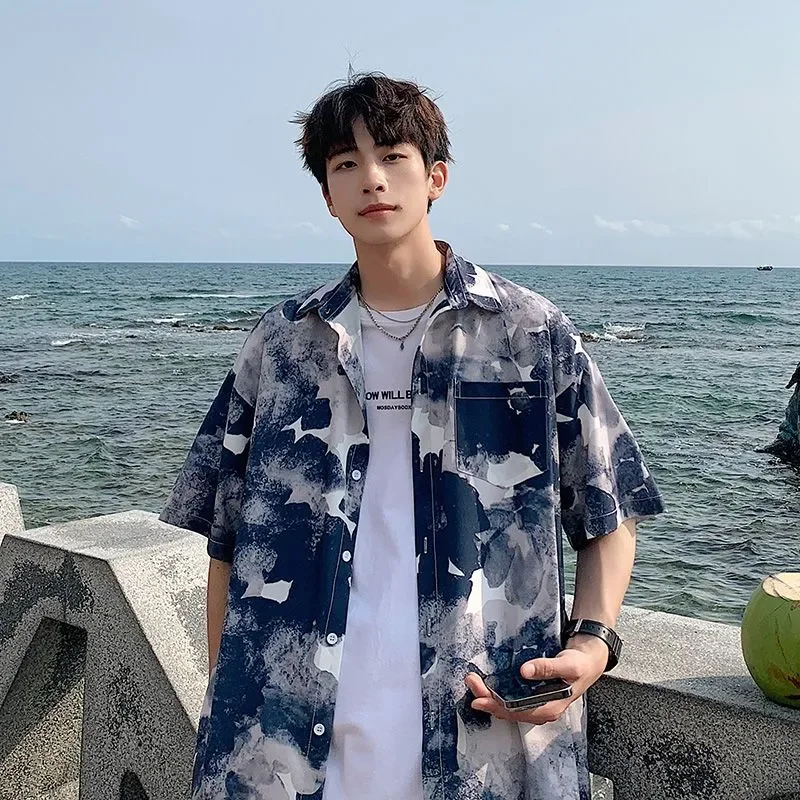 

Men's Customized Printed Short Sleeve Shirt Loose Fit Summer Beach Casual Blouse
