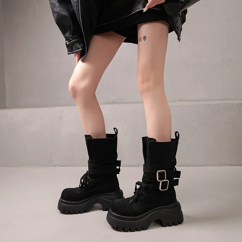 High-top Thick-soled Women's Boots with Retro Fur Finish, 2026 Autumn New Style