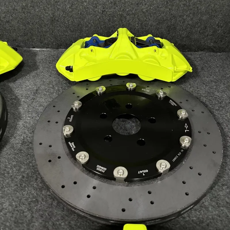 Light Weight Carbon Ceramic Brake Kit 6 Piston Caliper Mechanical Handbrake
