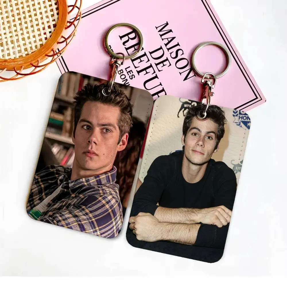 Custom Dylan O’Brien Rectangle ID Card Case Keychain Access Card Bag Key Tag Ring Leather Card Holder Key Ring Access