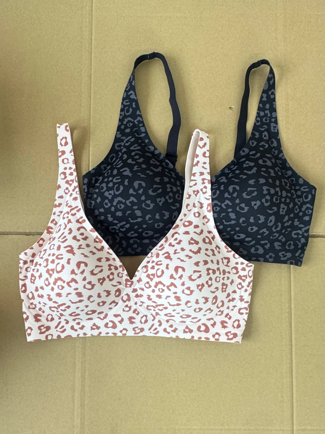 2PCS high-quality sexy and comfortable jelly bra with no scars or steel rings, women's leopard print underwear, sports and anti