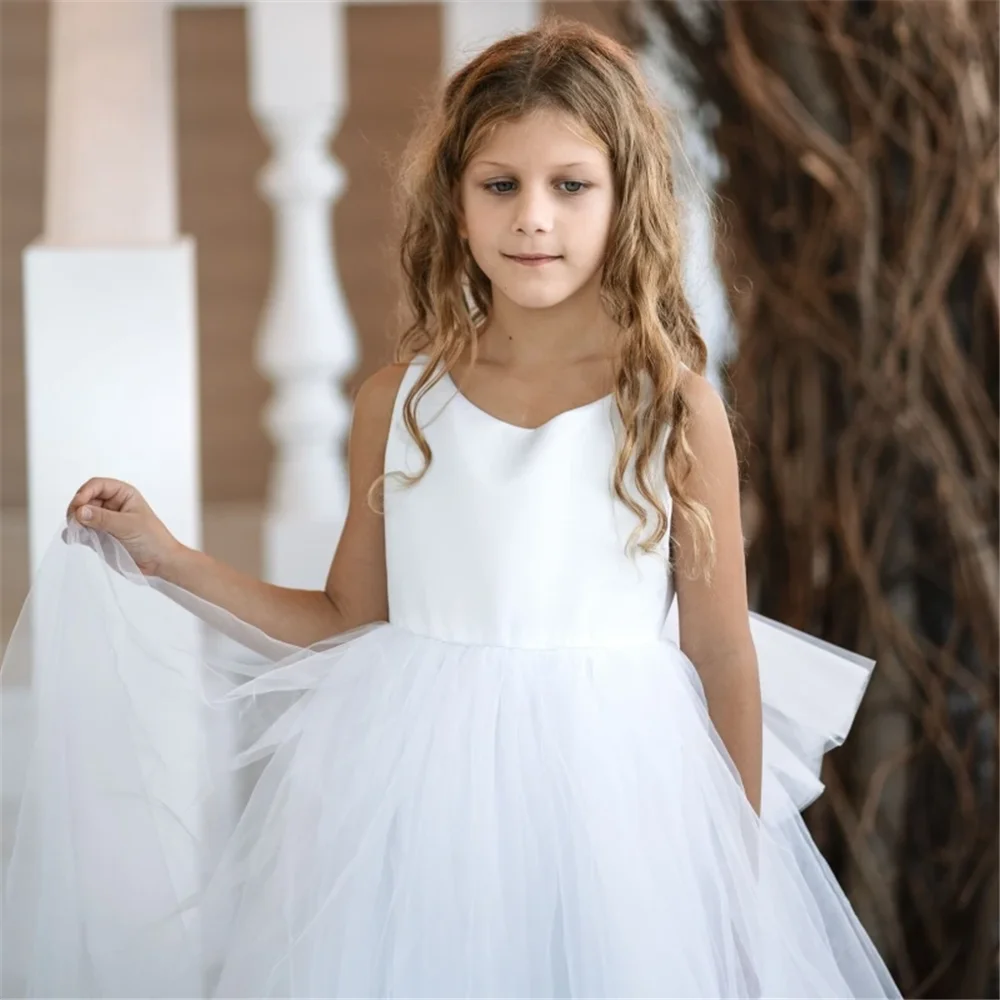 

White Angel Flower Girl Dresses Puffy Tailing And Bow Sleeveless For Wedding Birthday Party First Communion Dress Children Gift