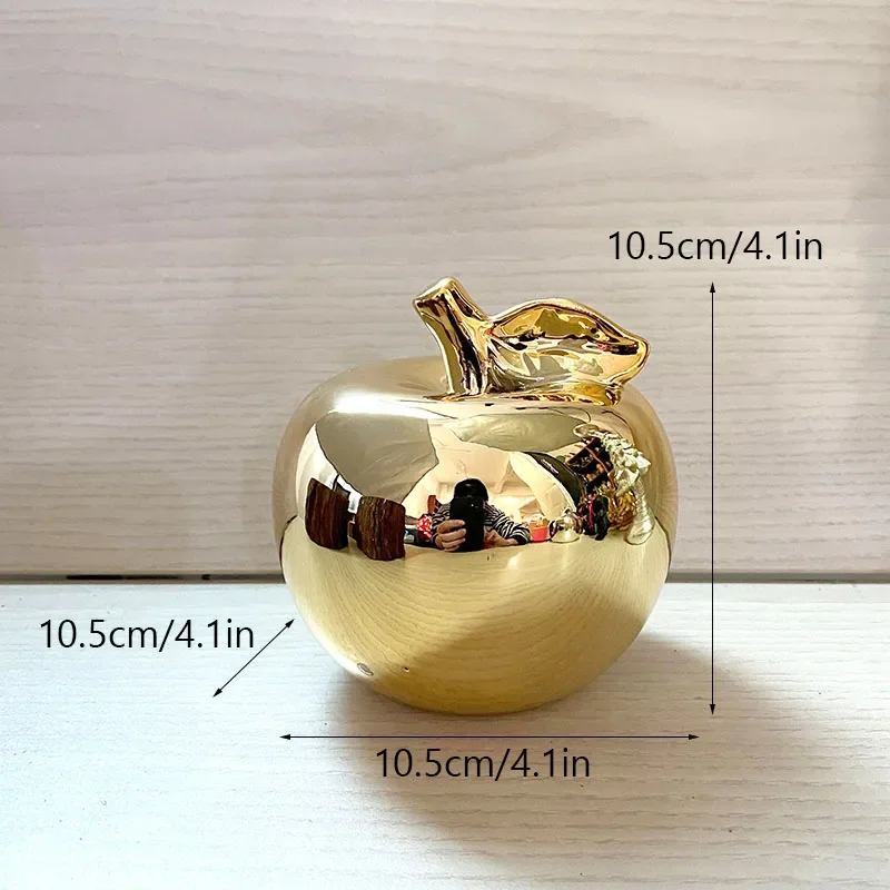 1 pcs Ceramic Golden Apple Figurines for Interior Europe Fruit Decoration Ornaments Home Office Desktop Decor Accessories