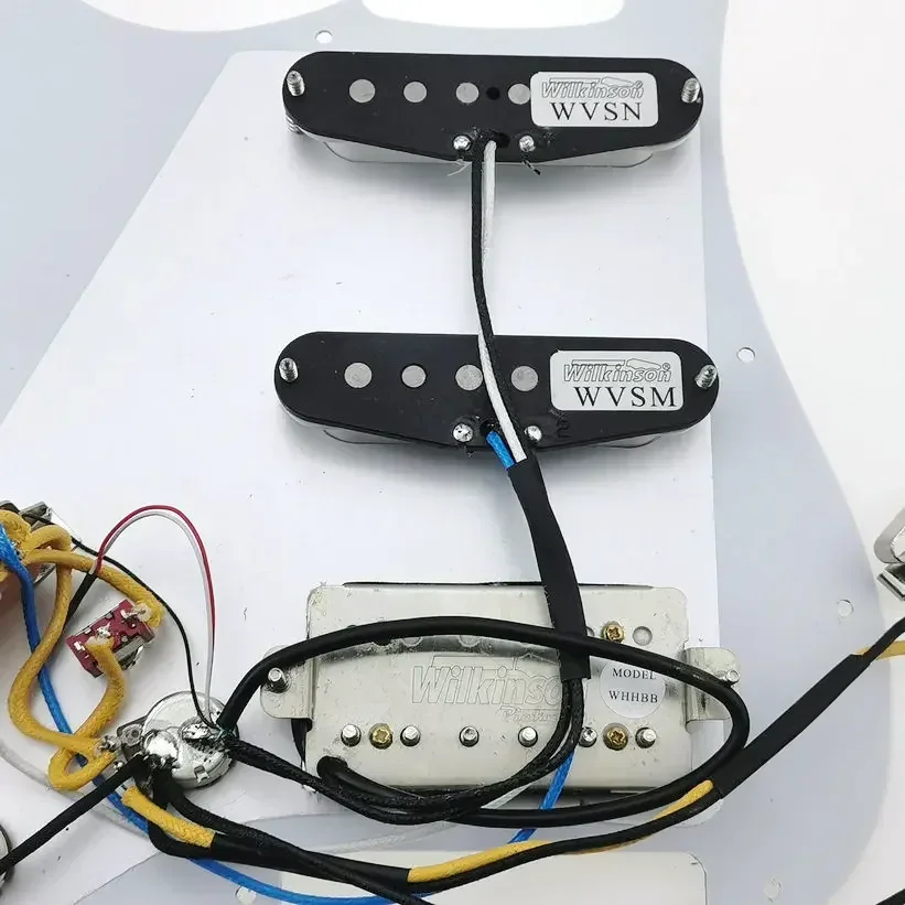 Prewired Loaded ST Pickguard Alnico5 SSH Pickups Coil Splitting Switch, Multi Switch For ST Guitar