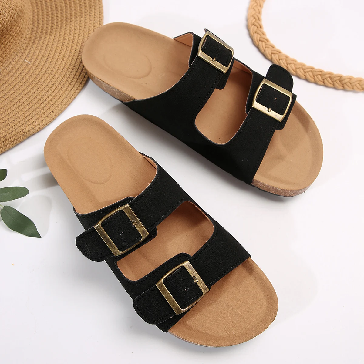 Flip Flops Women Slippers Female Metal Rivets Plat Slides Soft Cork sole Open Toe Indoor Outdoor Beach Casual Shoes Home Slipper