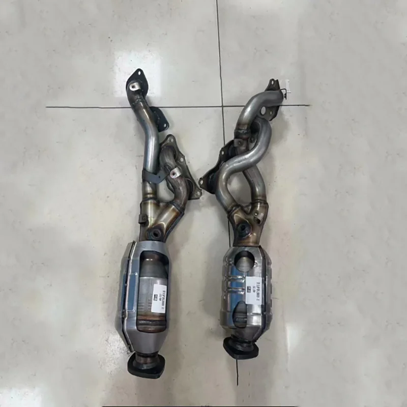 Suitable For Lexus LS460 GS460 4.6 V8 1UR Catalytic Converter Exhaust Purifier