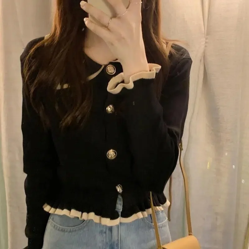 

Long Sleeve Shirts Women Satin Button Down Tops Pleated Hem Slim Fit Preppy Feminine Retro College Style Lantern Sleeves Elegant