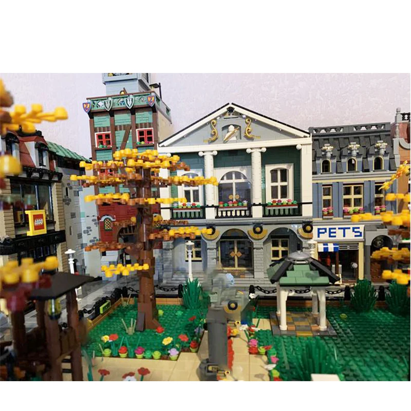 MOC-77002 City Street View Building Modularization Town Hall Building Block Assembly Model Brick Toy Children's Christmas Gifts