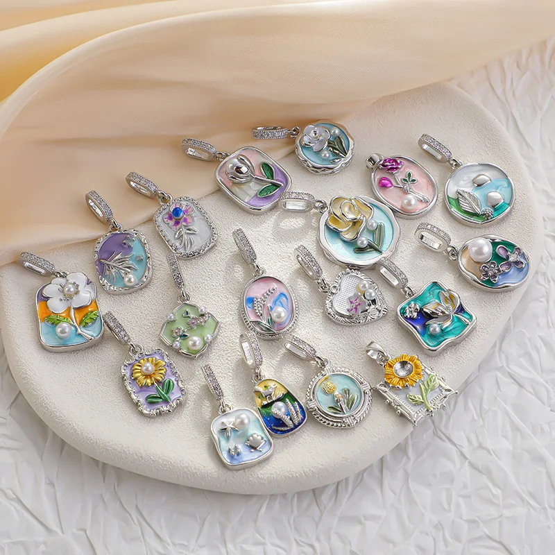 

10pcs/lot Mix DIY Titanium steel retro oil painting style For Charms Bracelet Pendant