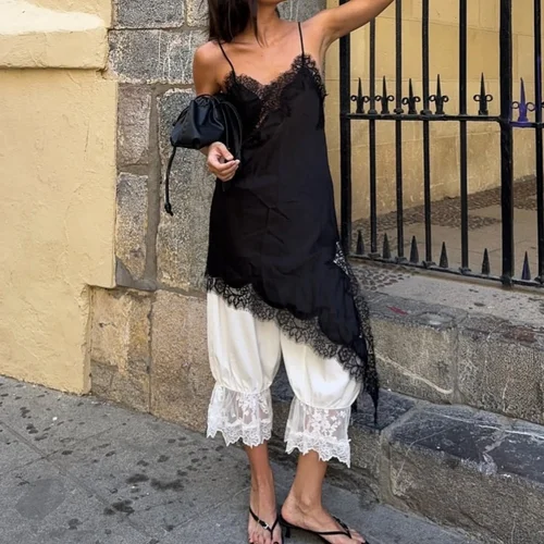 Top asimétrico con encaje satinado suave para mujer, camisetas sin mangas con dobladillo Irregular Y2k, Top con cuello en V, camisola para salir, ropa de calle