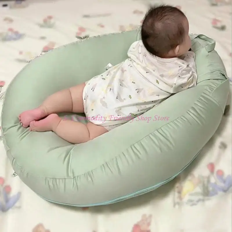 85AE Portable Lie Feeding Pillow Cotton Sateen Fabric Machine Washable Compact Design