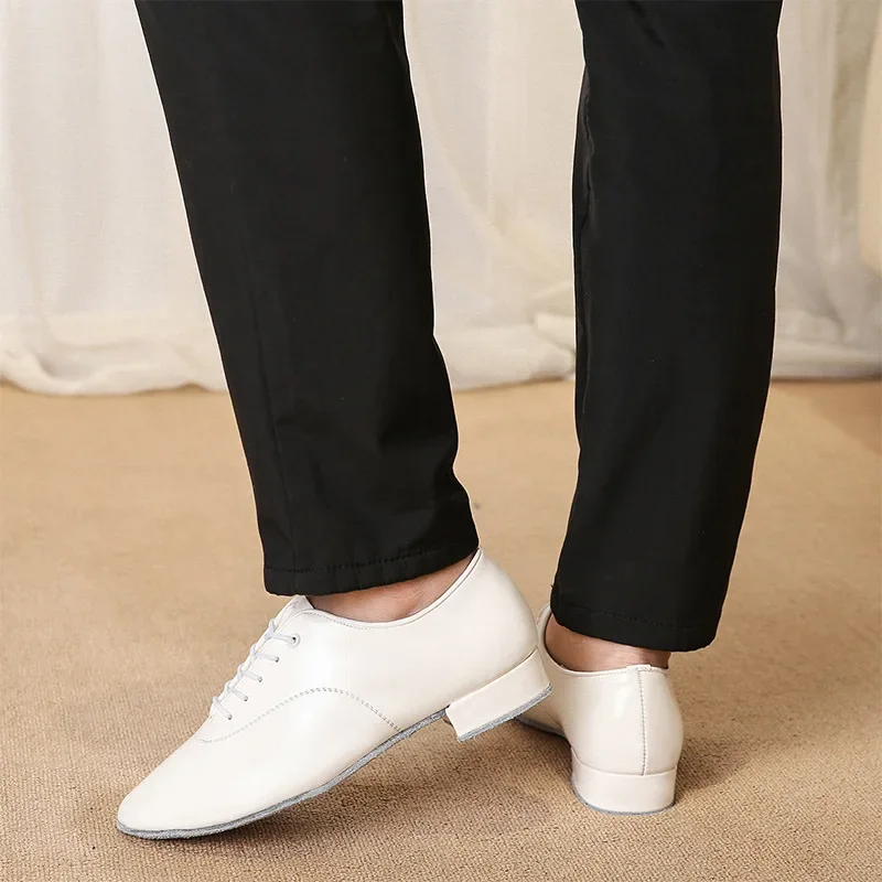 Männer Tanzschuhe Latin Ballroom Dance Schuhe Niedrigen Absatz Moderne Indoor Männer Tango Walzer Salsa Danicng Pu Leder Schuhe Schwarz Weiß – Detail 8