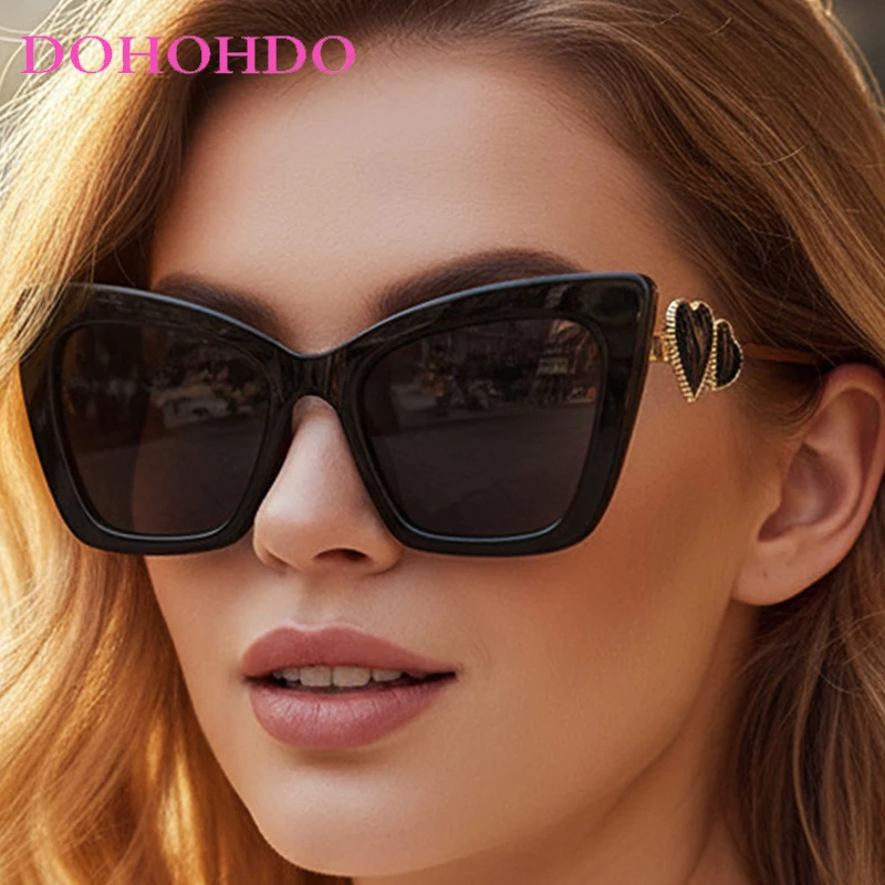 

Popular Metal Cat Eye's Peach Heart Women Sunglasses Retro Luxury Designer Shades Men Driving Travel Ladies Sunglass Очки UV400