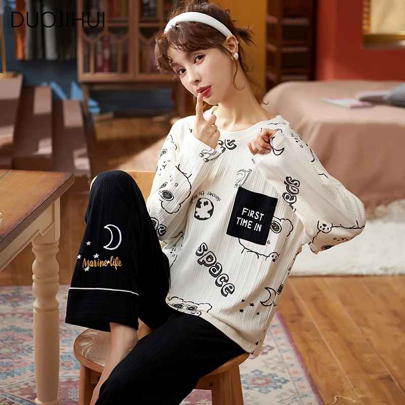 DUOJIHUI Two Piece Chic Sweet Printing Simple Pajamas for Women New Fashion Pullover Casual Loose Pant Autumn Female Pajamas Set