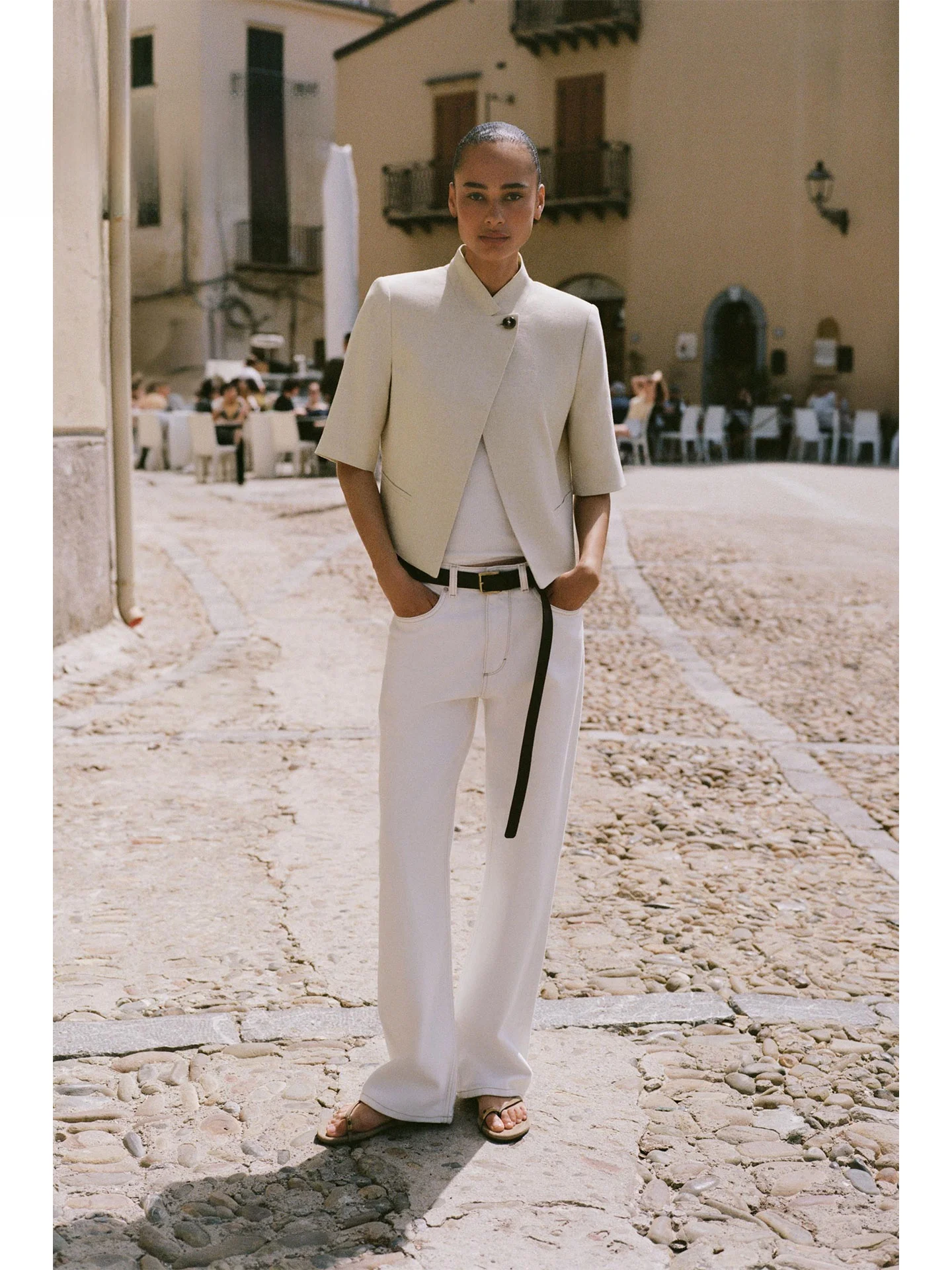 2026 Summer New Commuter Casual Short Sleeve Stand Collar Single Button Women's Suit Jacket Elegant Commuter Style Short Coat