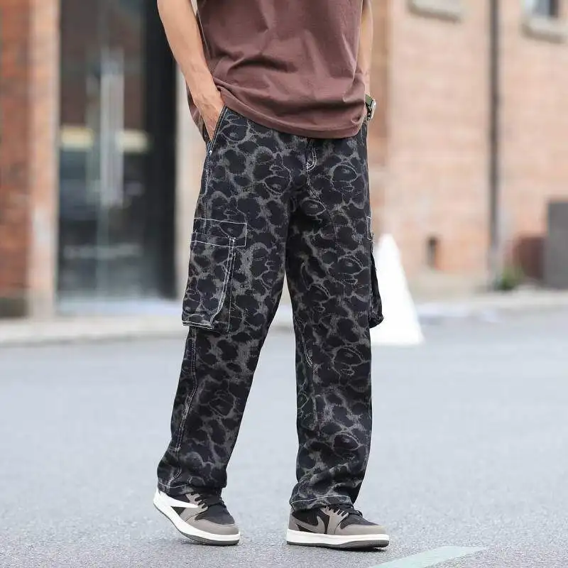 WTHT Mode Herren Leopardenmuster Taschen High Street Denim Hosen Vintage 2025, Sommer, lässig, gerade, weites Bein, Jeans männlich 2A1219