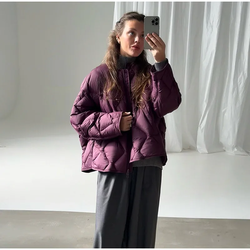 Diamond‑Quilted Short Puffer Jackets Women's Full Sleeves Round Neck Padded Coats 2026 New Ladies Winter Office Solid Outwear