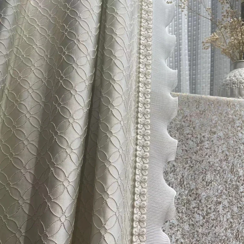 

Fashion New Cream Four-leaf Clover Luxury Jacquard Curtain French Retro Curtains for Living Room Bedroom Dining Blackout Tulle