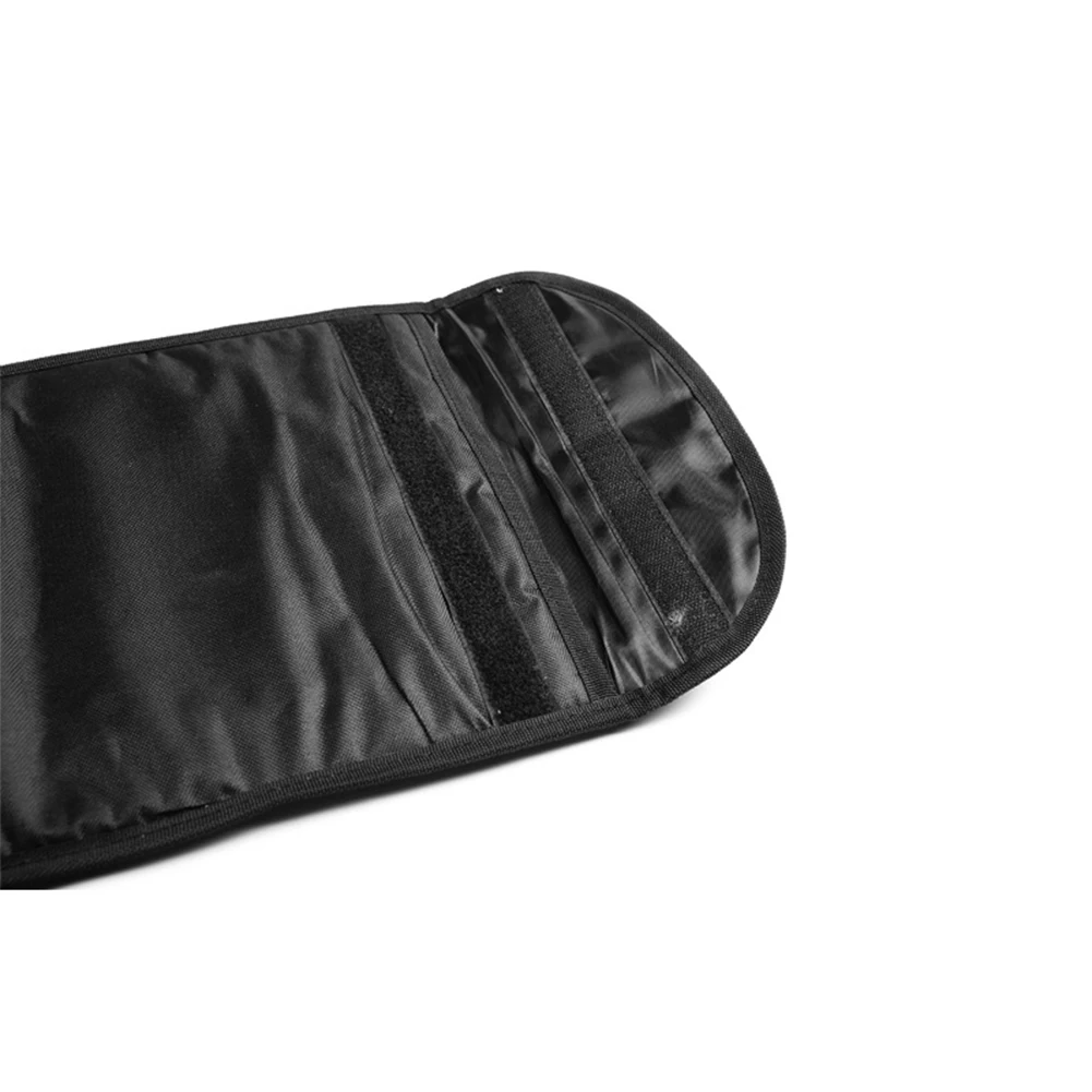 

Водонепроницаемый чехол для хранения весла для каяка с мягким наполнителем, идеально подходит для безопасной транспортировки и активного отдыха на природе.