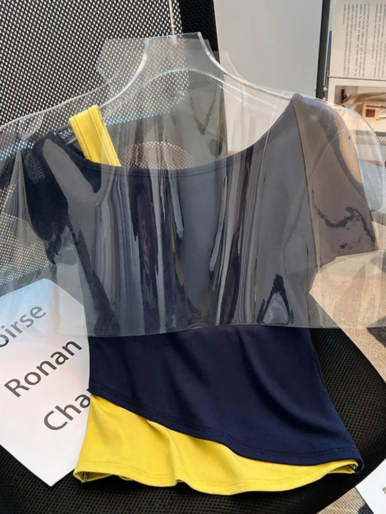 Slim Fit Or Sve Camiseta Feminina Verão Self-Kee Design Sense Falso Oulder de Duas Peças Bared Or Dr Coreano Sle