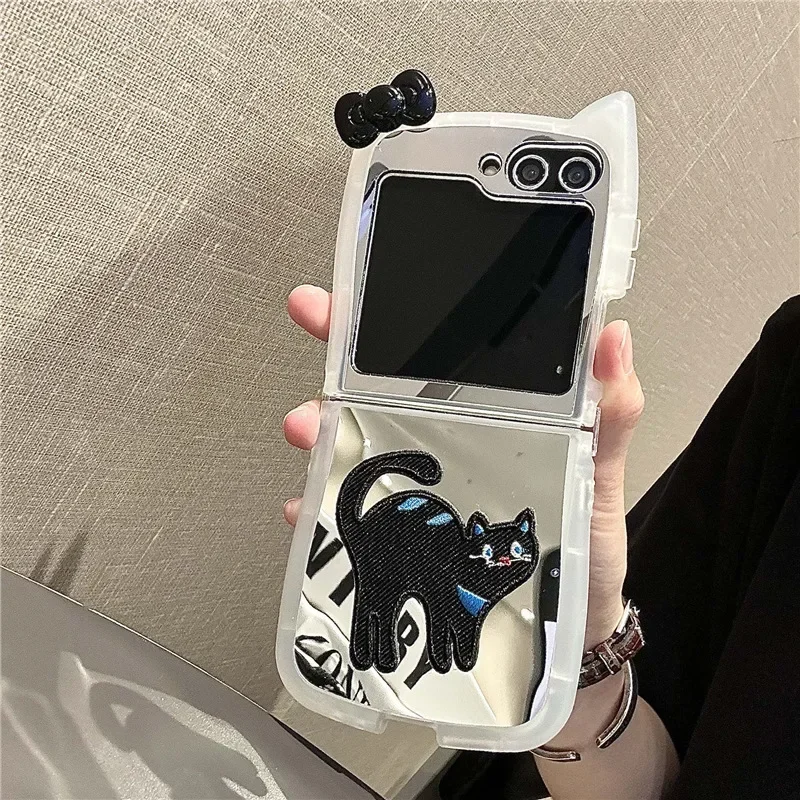 

Black Cat Bowknot Mirror Phone Case for Samsung Galaxy Z Flip 6 5 4 3 Protective Back Cover for ZFlip4 ZFlip5 ZFlip6 Case