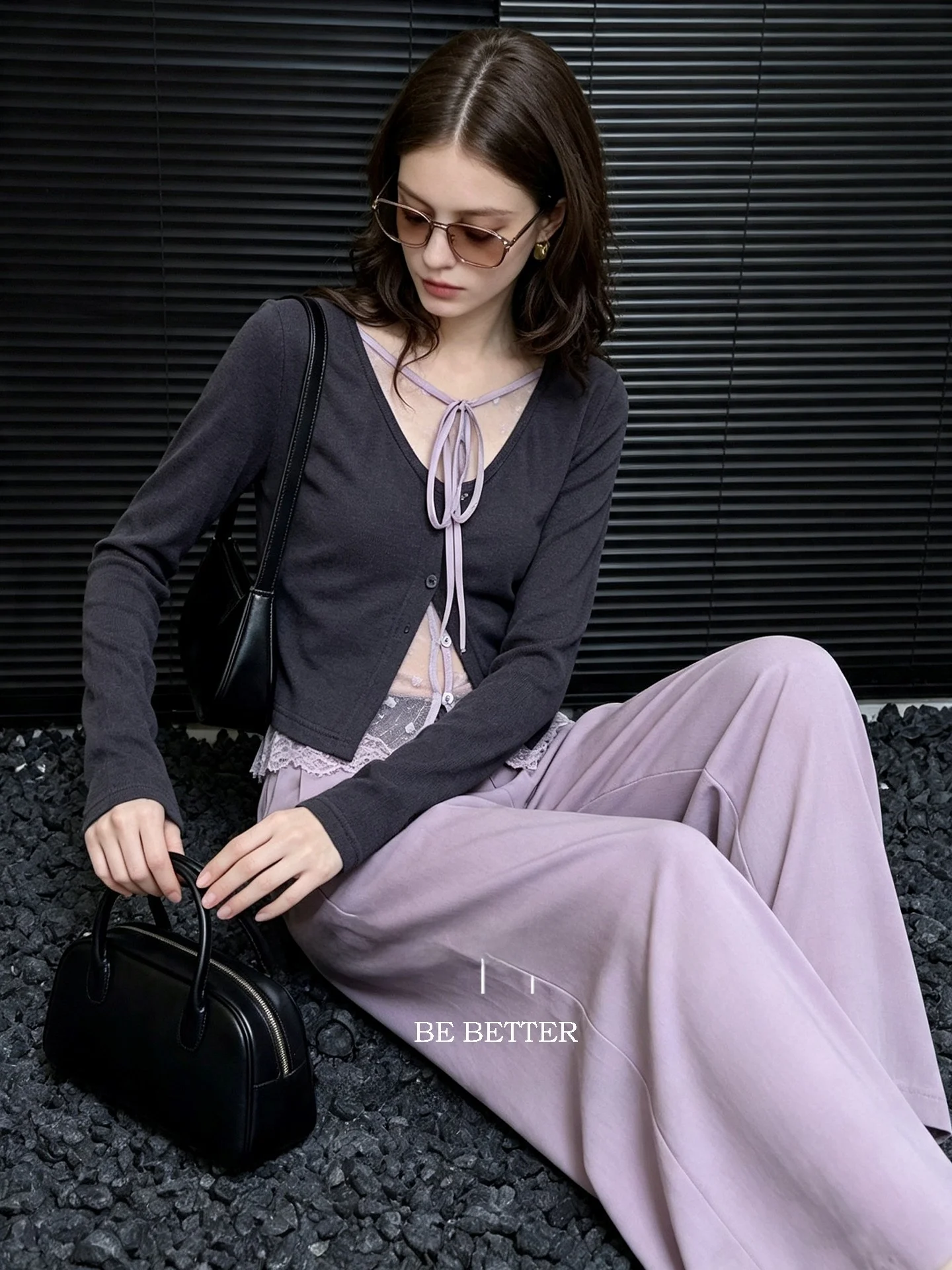 Fashionable Lace Illusion Two-Piece T-Shirt Slim Fit Shoulder Baring Top for Early Autumn Huaappuw Ladies' French Style Tee