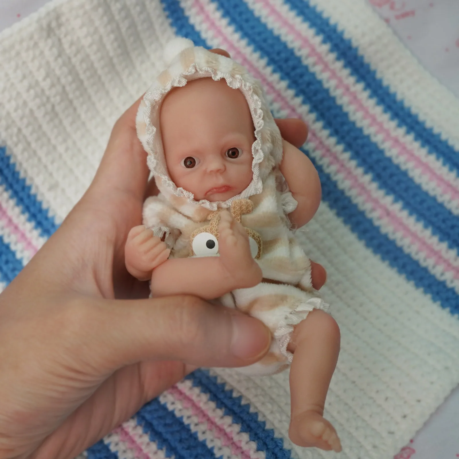 Mini Reborn Lalka 14 cm Całe Ciało z Silikonu Realistyczna Noworodka Dziewczynka Lalka Prezent dla Dzieci Kolekcjonerska Lalka Realistyczna