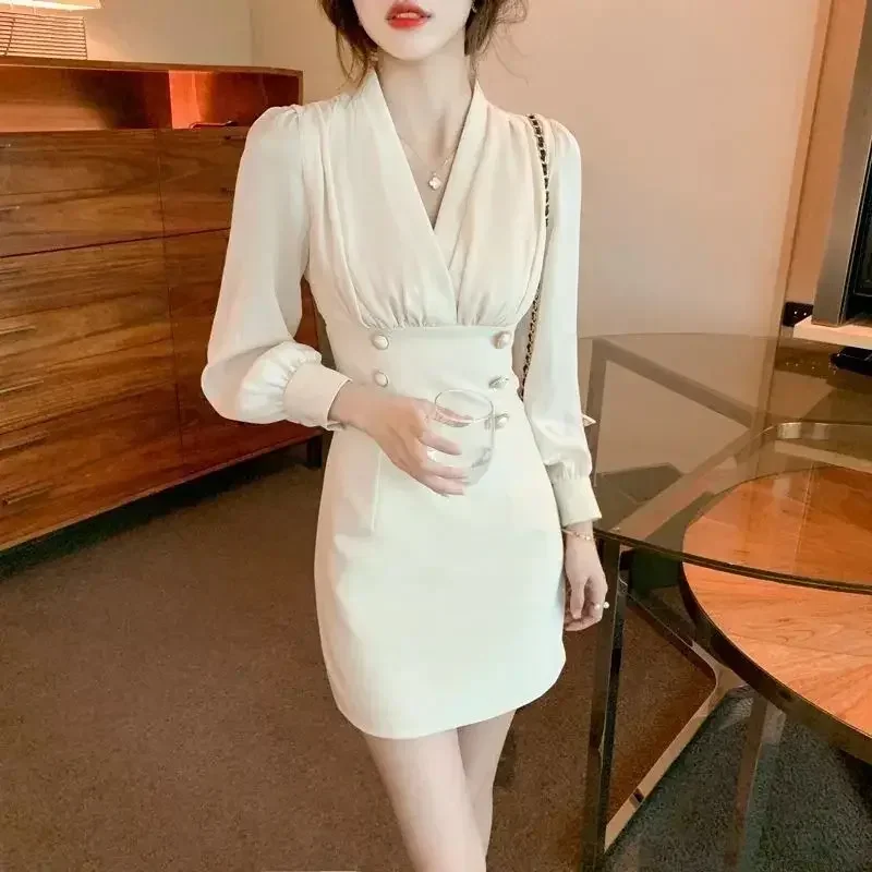 New In High Quality Women\'s Long Sleeve Dresses Spring Autumn Female Dress On Promotion Features Loose Elegant Luxury Designer G