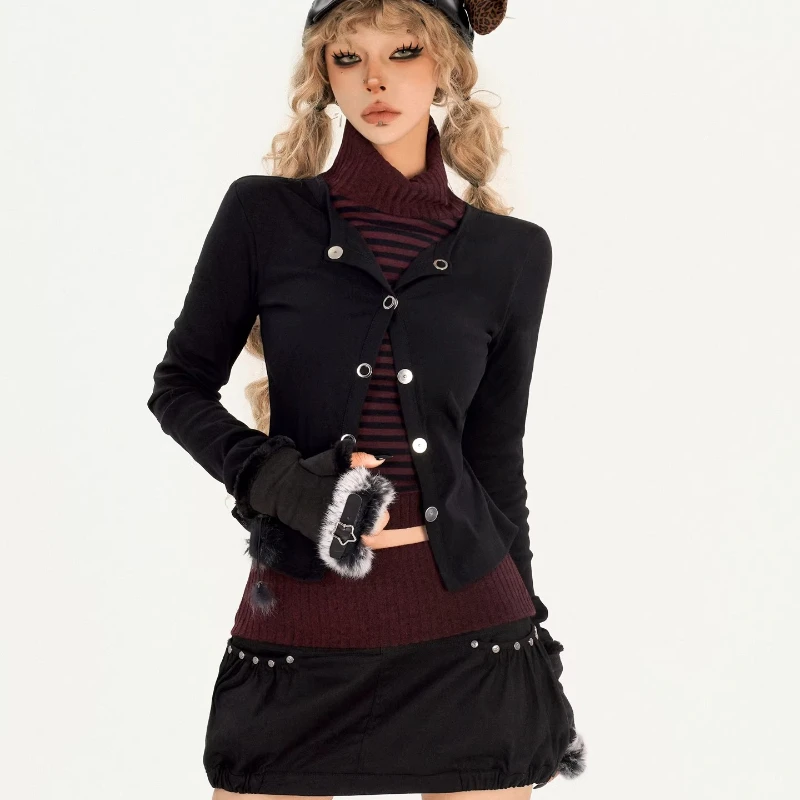 Cárdigan de punto falso de dos piezas con cuello alto para mujer, conjuntos de Falda corta con empalme a rayas adelgazantes originales, primavera 2026