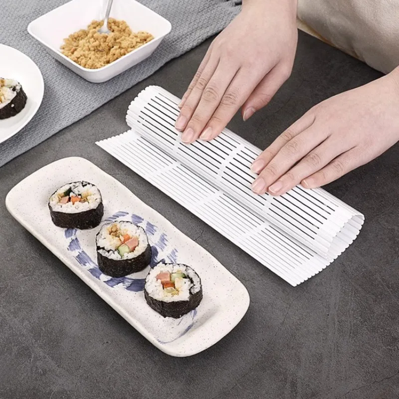 1pc Sushi Roll Mat - Effortless Non-Stick Surface for Perfect Nori Rice and Rice Balls - Durable Plastic Construction