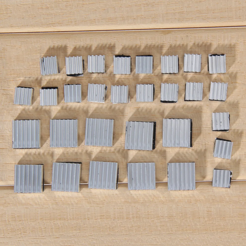 30 Stück Aluminium-Kühlkörper, silberner Kühler, Kühlset, Kühlkörper, Kühler, Kühler, DIY-Kühler für Raspberry Pi, Kühlung, Kühler