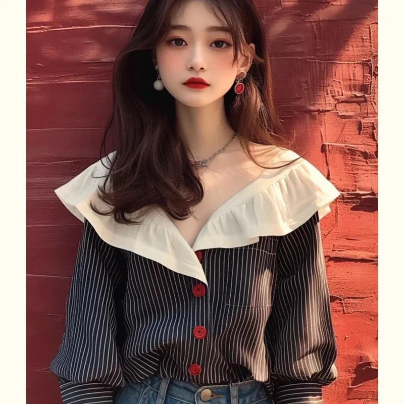 Vintage Women's Shirts Spring/summer New Chiffon Striped Women Blouses Loose Long Sleeve Top Ruffles Korean Clothing Sales