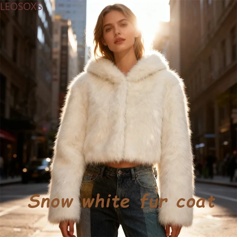 

Winter 2025 Pure White Mountain Fashion Hooded Cropped Faux Fur Coat Women Fluffy Eco Fox Fur Jacket Girls Hot Overcoat Coats