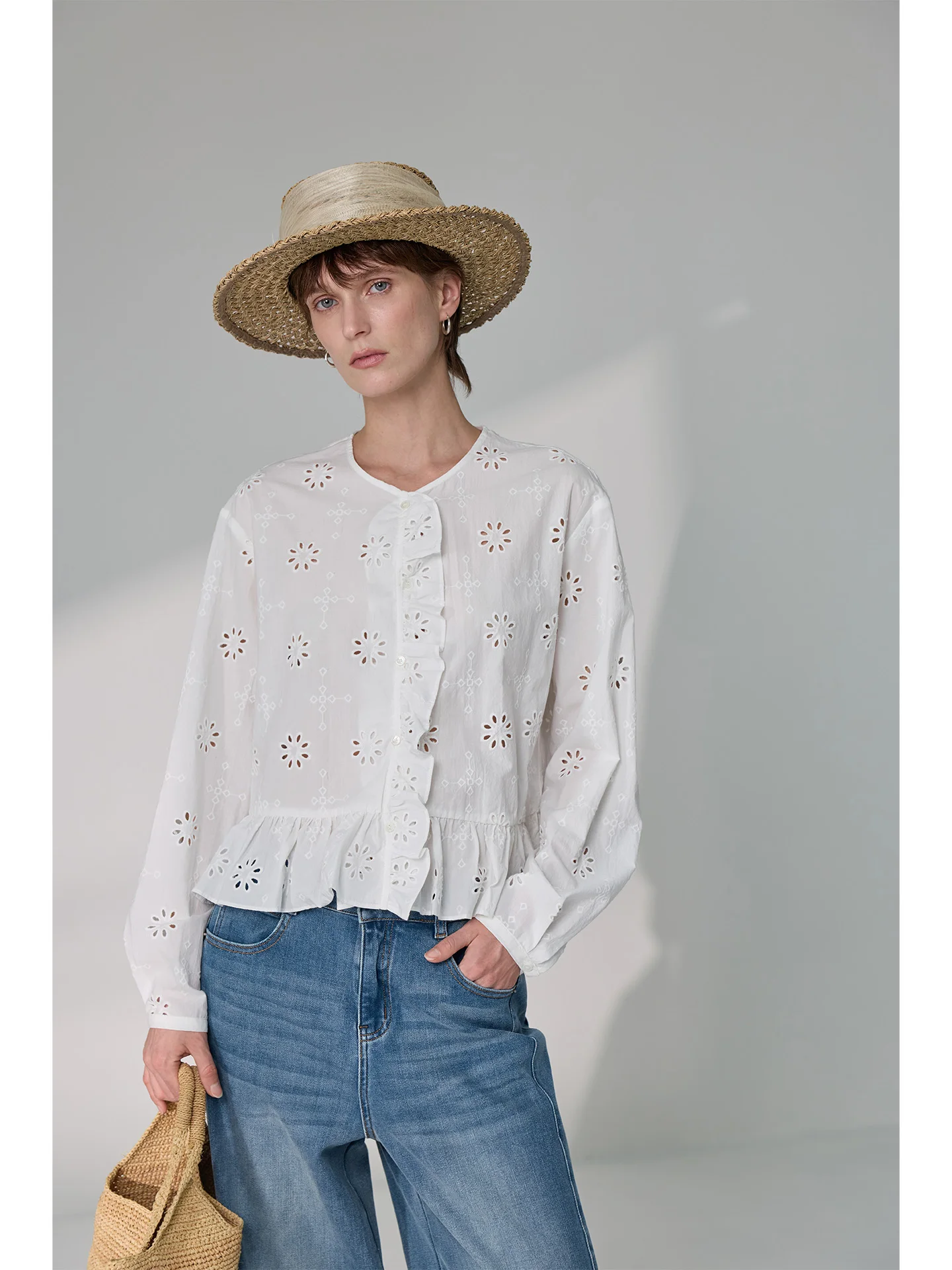 

White Cotton Embroidered Hollow Flower Lace Shirt Women's Holiday Style Loose Fit Long Sleeve round Neck Breathable Shirt