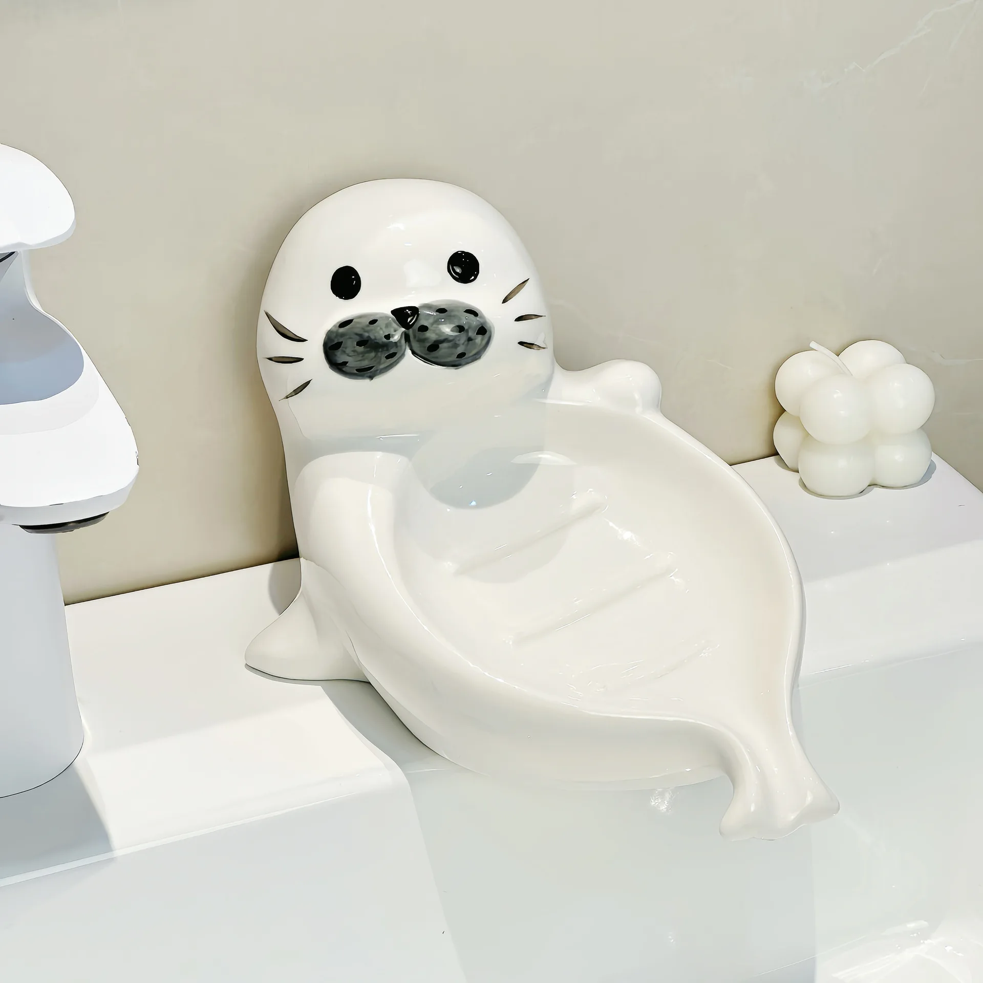 

Cute Sea Lion Soap Box Bathroom Non Punching Creative Ceramic Soap Dish Storage Rack