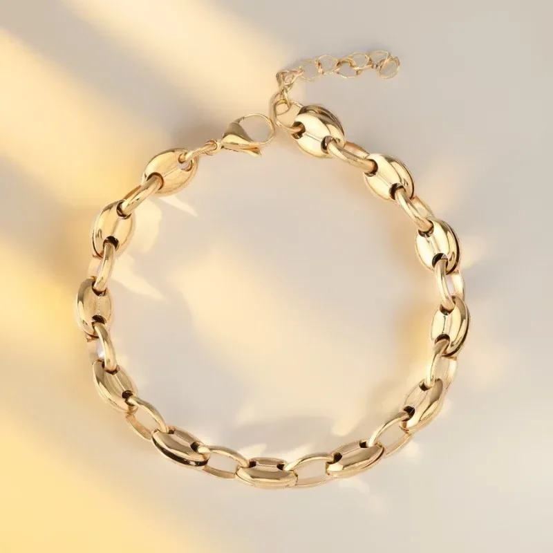 Bracciale geometrico semplice in acciaio inossidabile con chicchi di caffè placcati in oro per le donne Braccialetti con naso di maiale alla moda