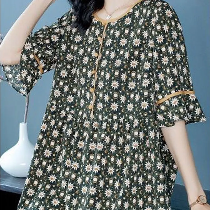 Vintage Star Moon Printed Shirt Summer Round Neck Button Casual Half Sleeve Female Clothing Fashion Korean Loose Midi Blouse New