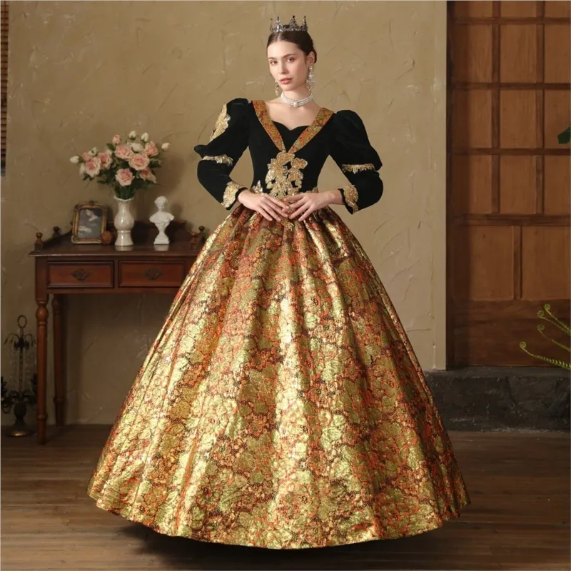 

Velvet travel photography performance drama meeting host photo shoot dance dress