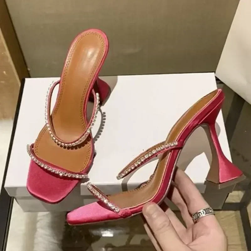 Женские сандалии Европа и Америка, новая летняя мода, чашка вина, высокий каблук, водная цепочка с бриллиантами, банкетные однотонные тапочки с открытым носком