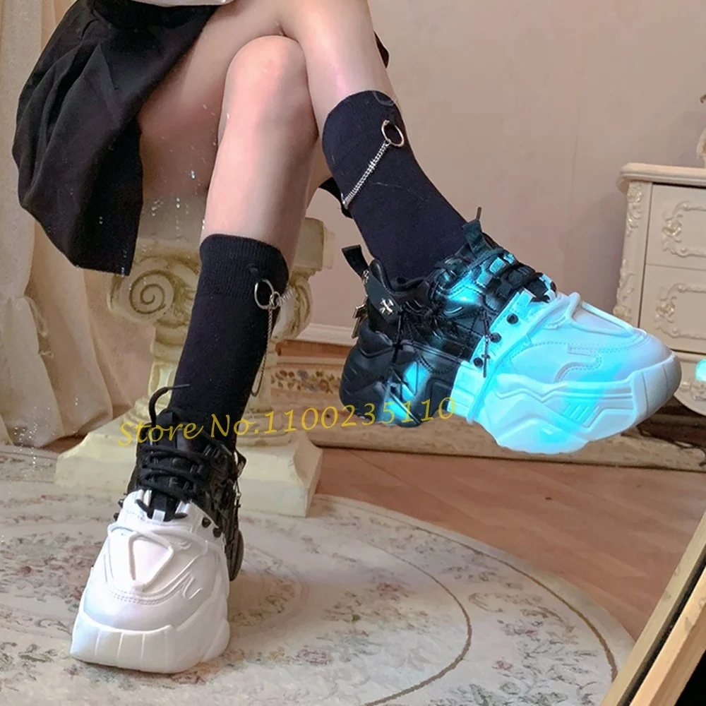 

White-Black Splicing Summer Shoes For Women Round Toe Boots Chic Metal Flowers Decorate Ladies Spring Outfit Leather Sport Shoes