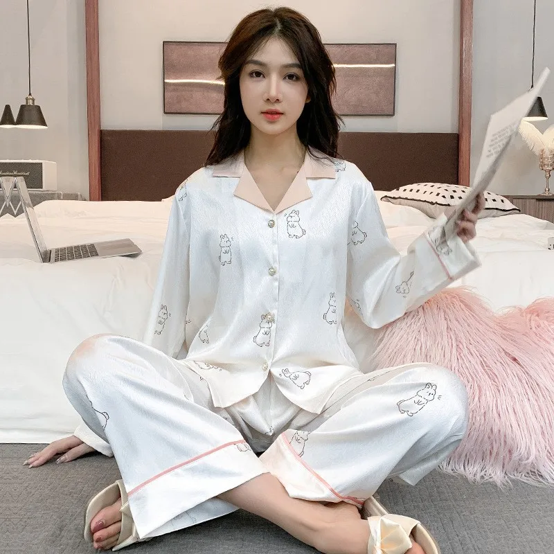 Women's Ice Silk Pajama Set Long Sleeve Long Pants Lightweight Sleepwear for Spring And Autumn Comfortable Homewear Pj Set
