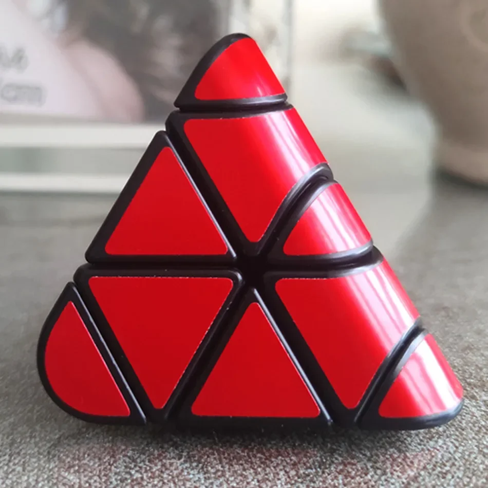 [JudyCube] Yuxin Black Kylin Round Angle Pyraminx Magic Speed Cube Stickerless Fidget Toys Yuxin Pyramid Cubo Magico Puzzle