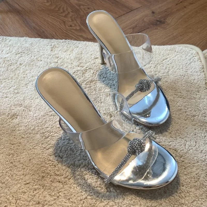 

Новые летние босоножки на высоком каблуке с кристально прозрачным каблуком и круглым носком со стразами, тонкий ремешок, нескользящие босоножки на шпильке с прозрачным ремешком