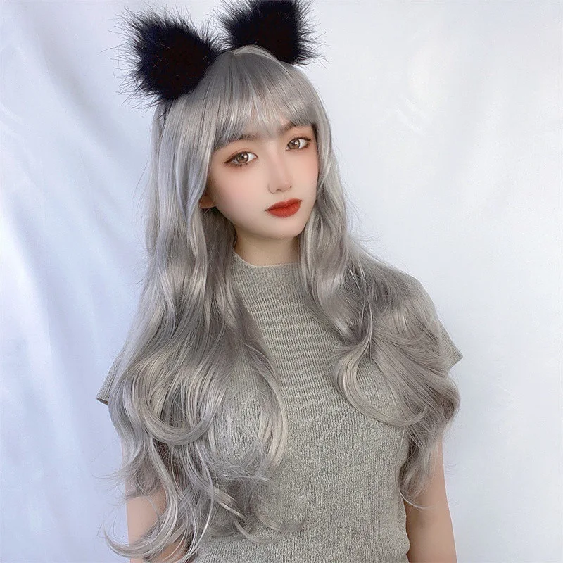 

Женский парик: серые волосы с воздушной челкой, длинные вьющиеся волосы, большие волны, стильный длинный синтетический парик, моделирующий лицо.