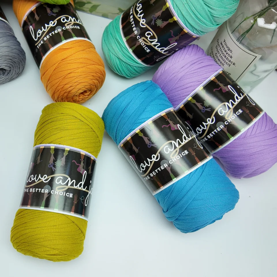800g 4-Color Mix Fabric Strips Yarn,Soft Thick Cloth Yarn for Rug Crochet Knitting DIY Handmade Craft Projects，200g/Eatch