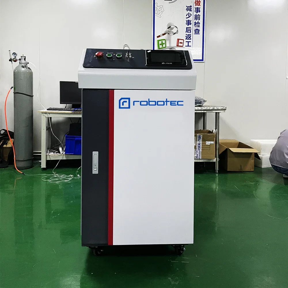 Ruida Control System Brand Removal Paint Of Metal Surface 1000-2000W Power Fiber Laser Cleaning Machine