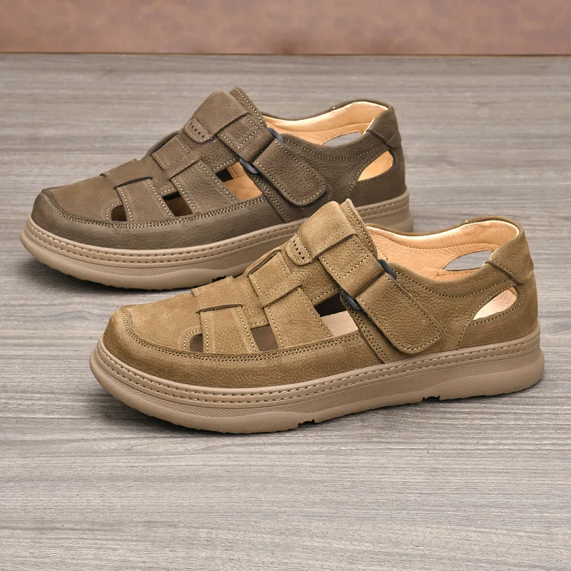 Leather Sandals Summer Breathable First Layer Cowhide Soft Sole Soft Surface Casual Shoes Light Thick Sole Hollow Men's Shoes슬리퍼